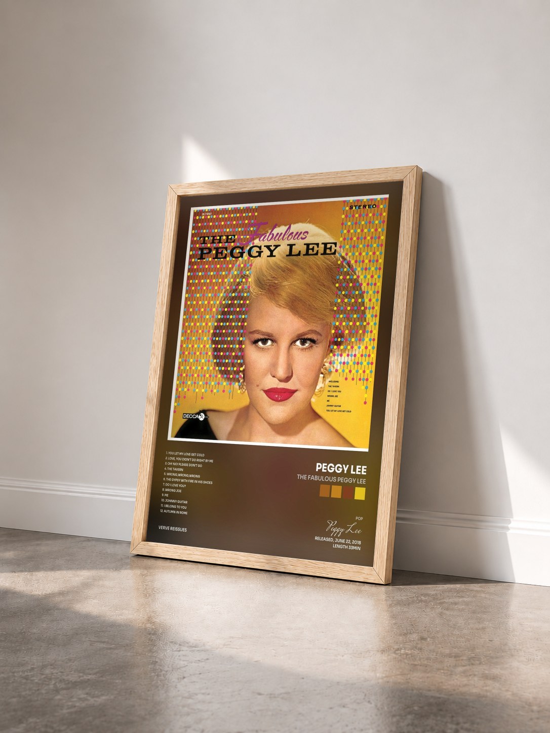 #bois Tableau de l'album The Fabulous Peggy Lee de Peggy Lee vu de trois quarts, cadre en bois brut