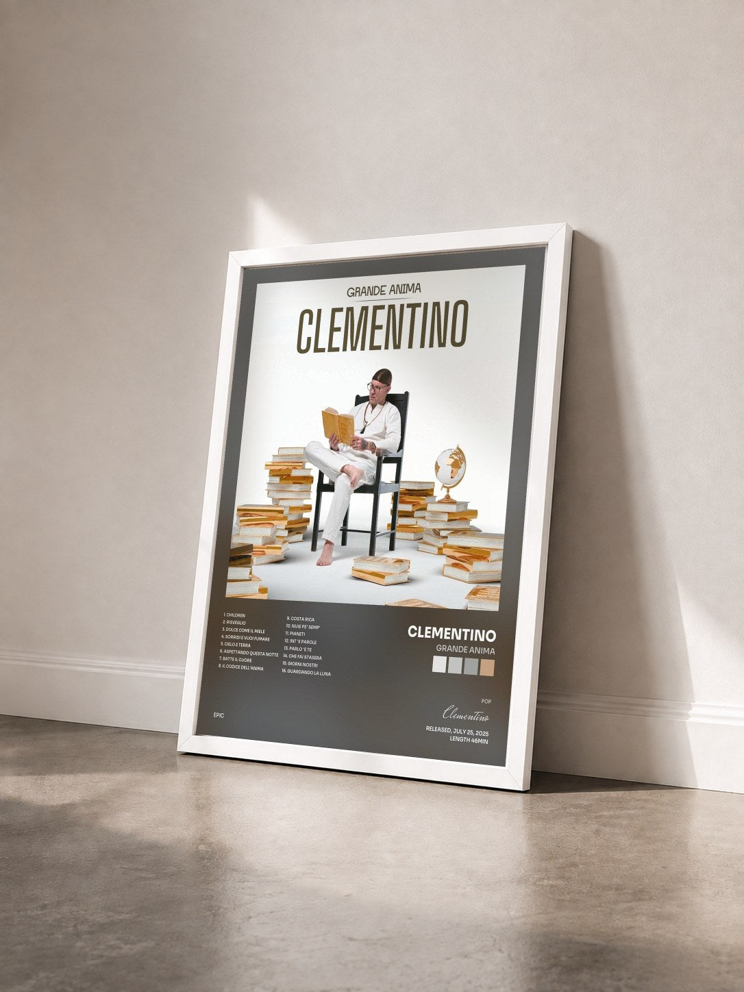 #blanc Tableau de l'album GRANDE ANIMA de Clementino vu de trois quarts, cadre blanc