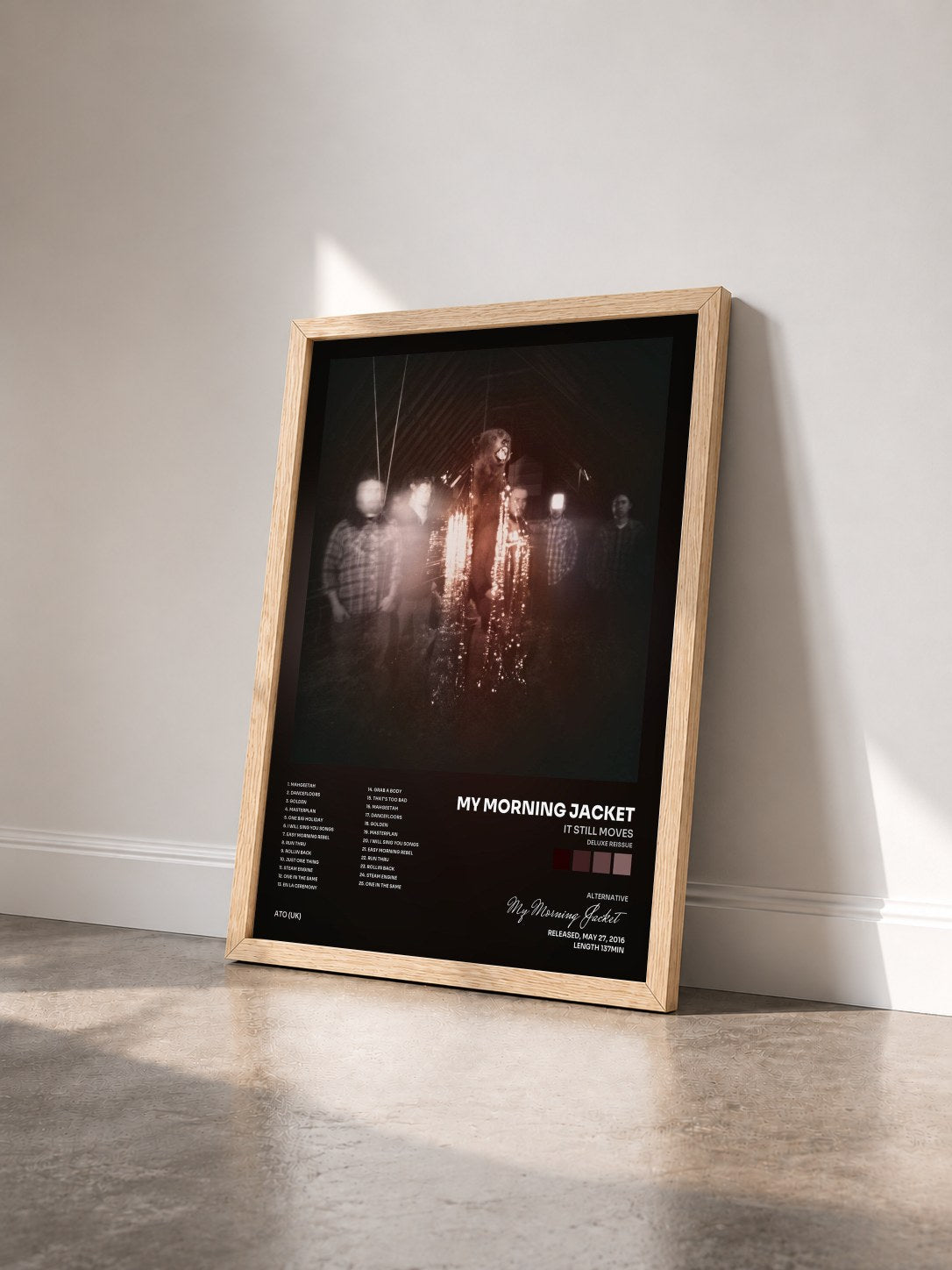 #bois Tableau de l'album It Still Moves (Deluxe Reissue) de My Morning Jacket vu de trois quarts, cadre en bois brut