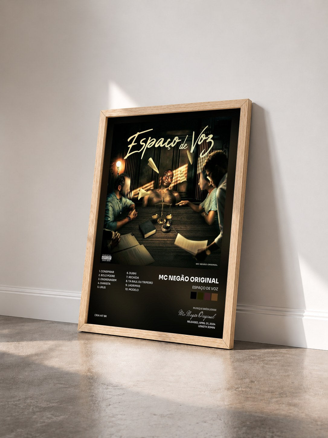 #bois Tableau de l'album Espaço de Voz de Mc Negão Original vu de trois quarts, cadre en bois brut