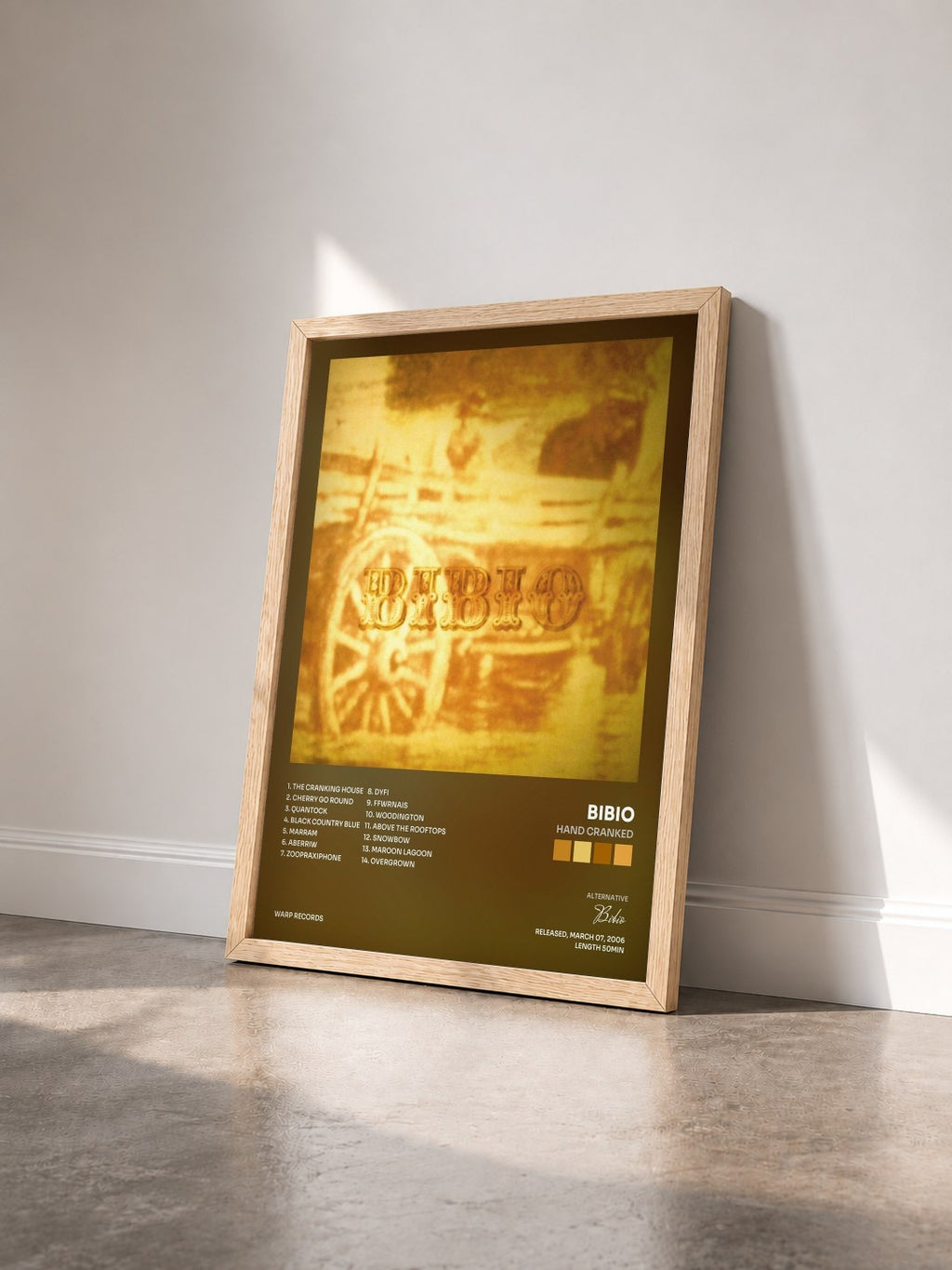 #bois Tableau de l'album Hand Cranked de Bibio vu de trois quarts, cadre en bois brut