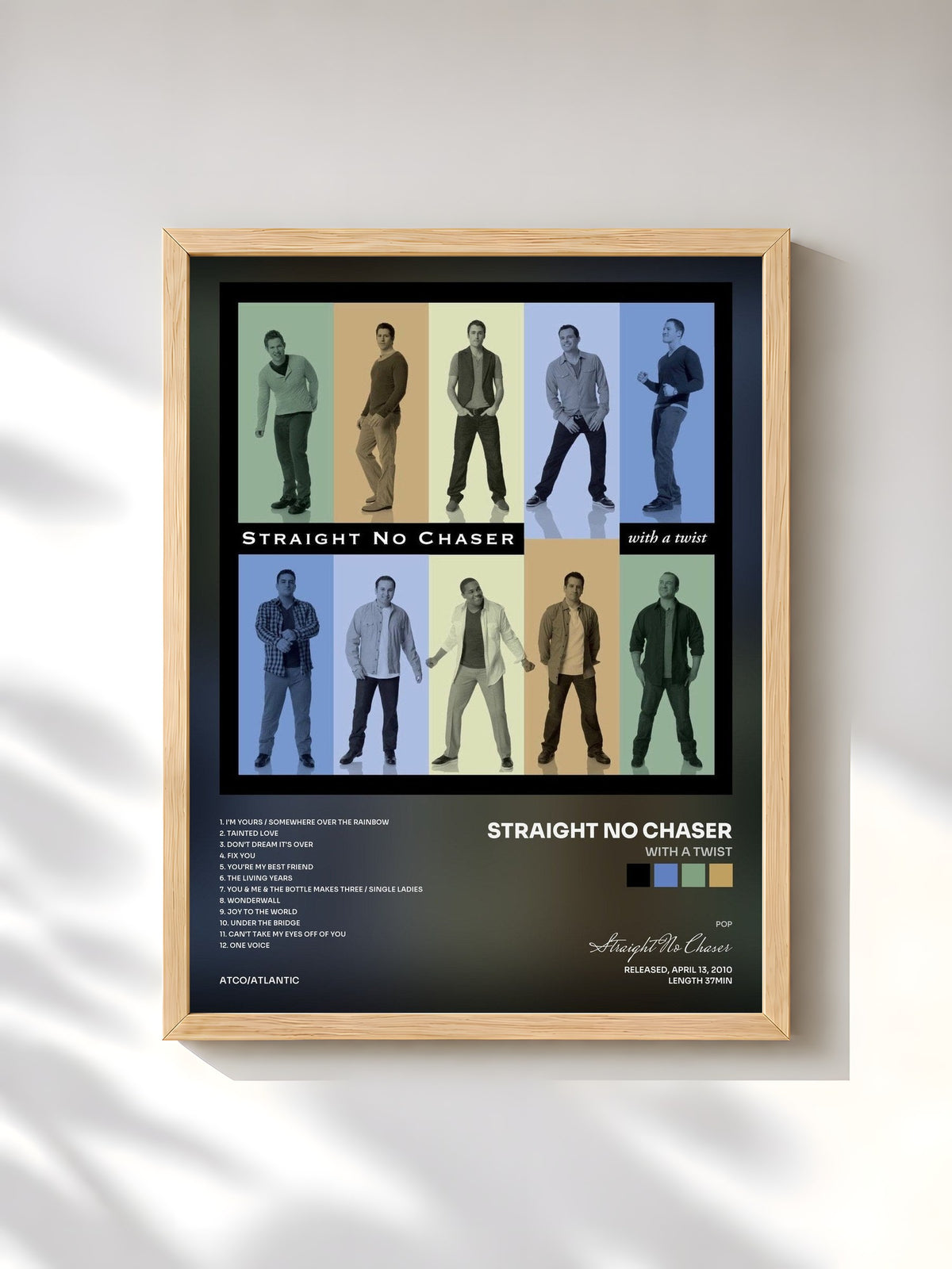 #bois Tableau de l'album With a Twist de Straight No Chaser, cadre en bois brut, imprimé et encadré en France