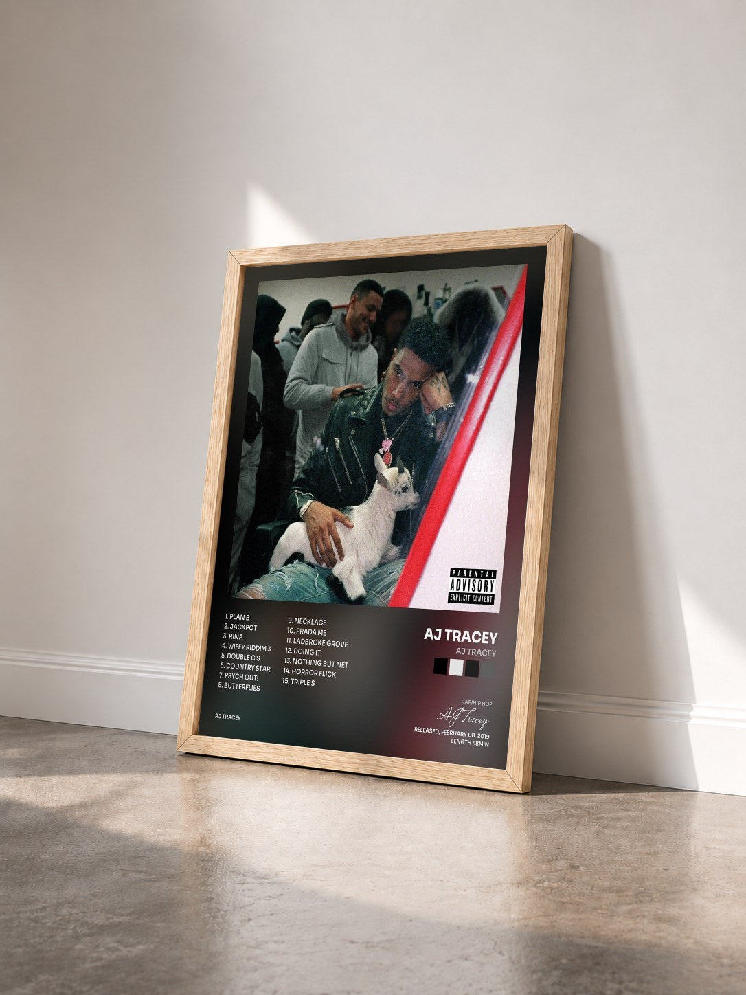#bois Tableau de l'album AJ Tracey de AJ Tracey vu de trois quarts, cadre en bois brut
