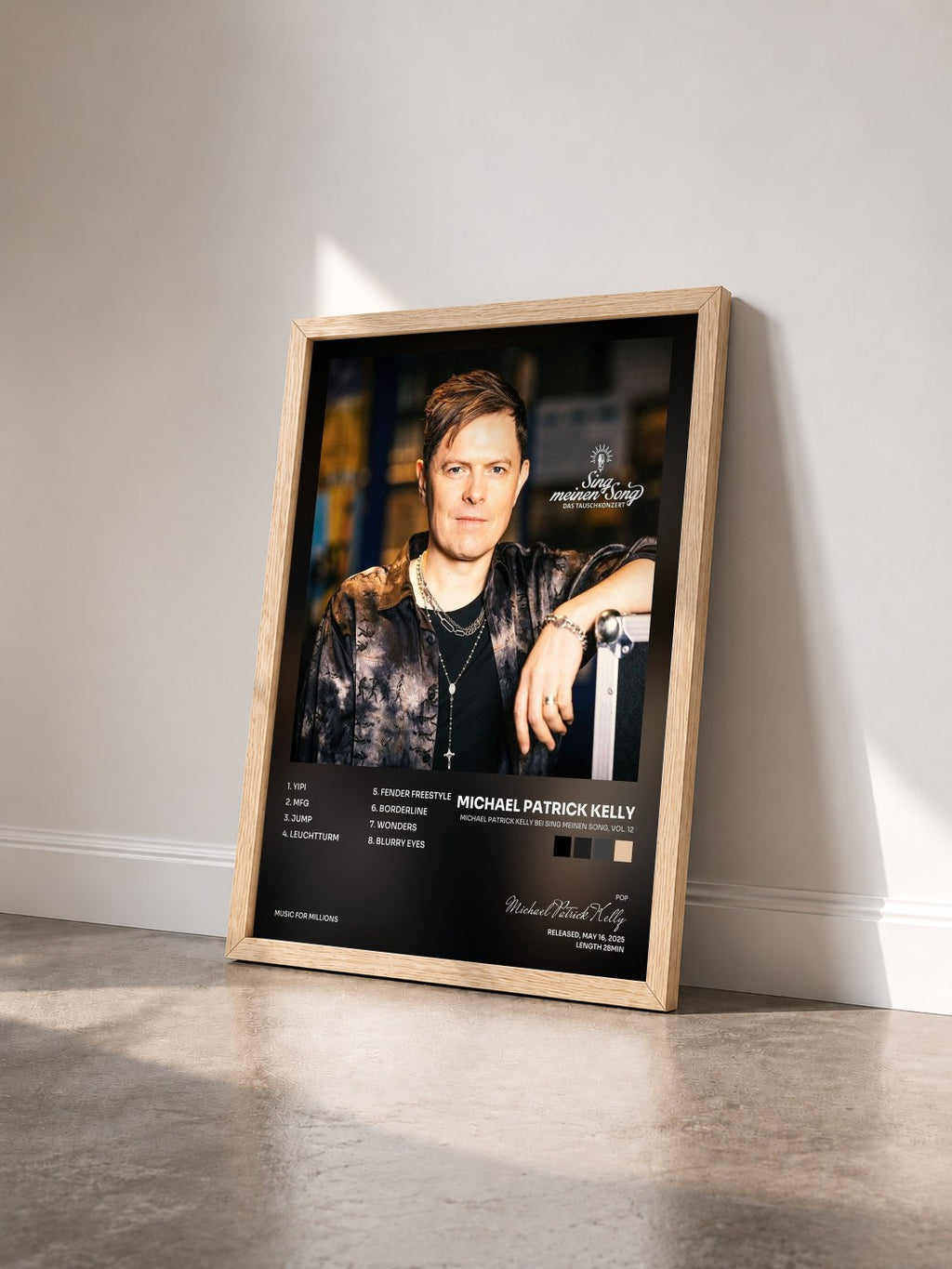 #bois Tableau de l'album Michael Patrick Kelly bei Sing meinen Song, Vol. 12 de Michael Patrick Kelly vu de trois quarts, cadre en bois brut