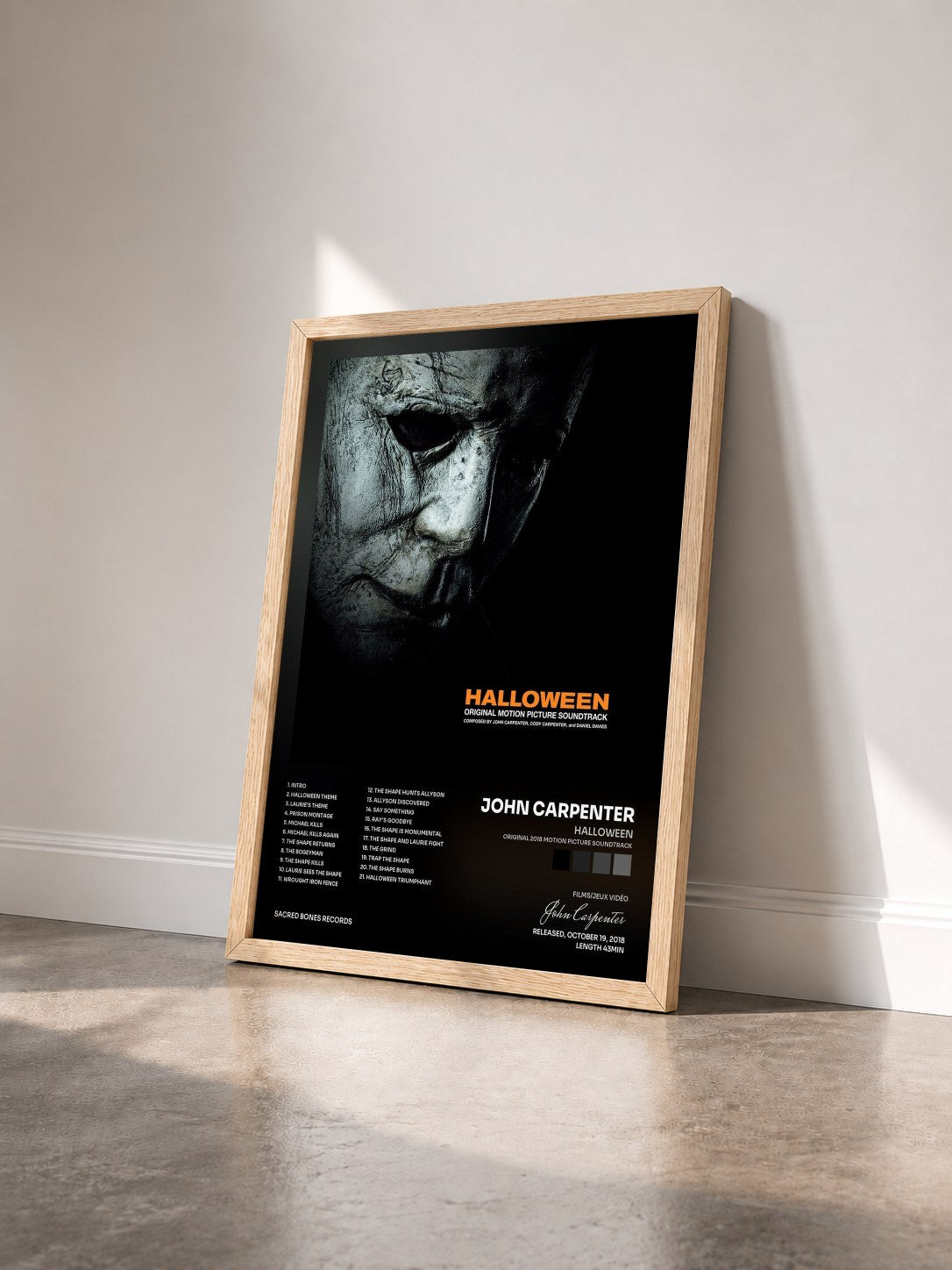#bois Tableau de l'album Halloween (Original 2018 Motion Picture Soundtrack) de John Carpenter vu de trois quarts, cadre en bois brut