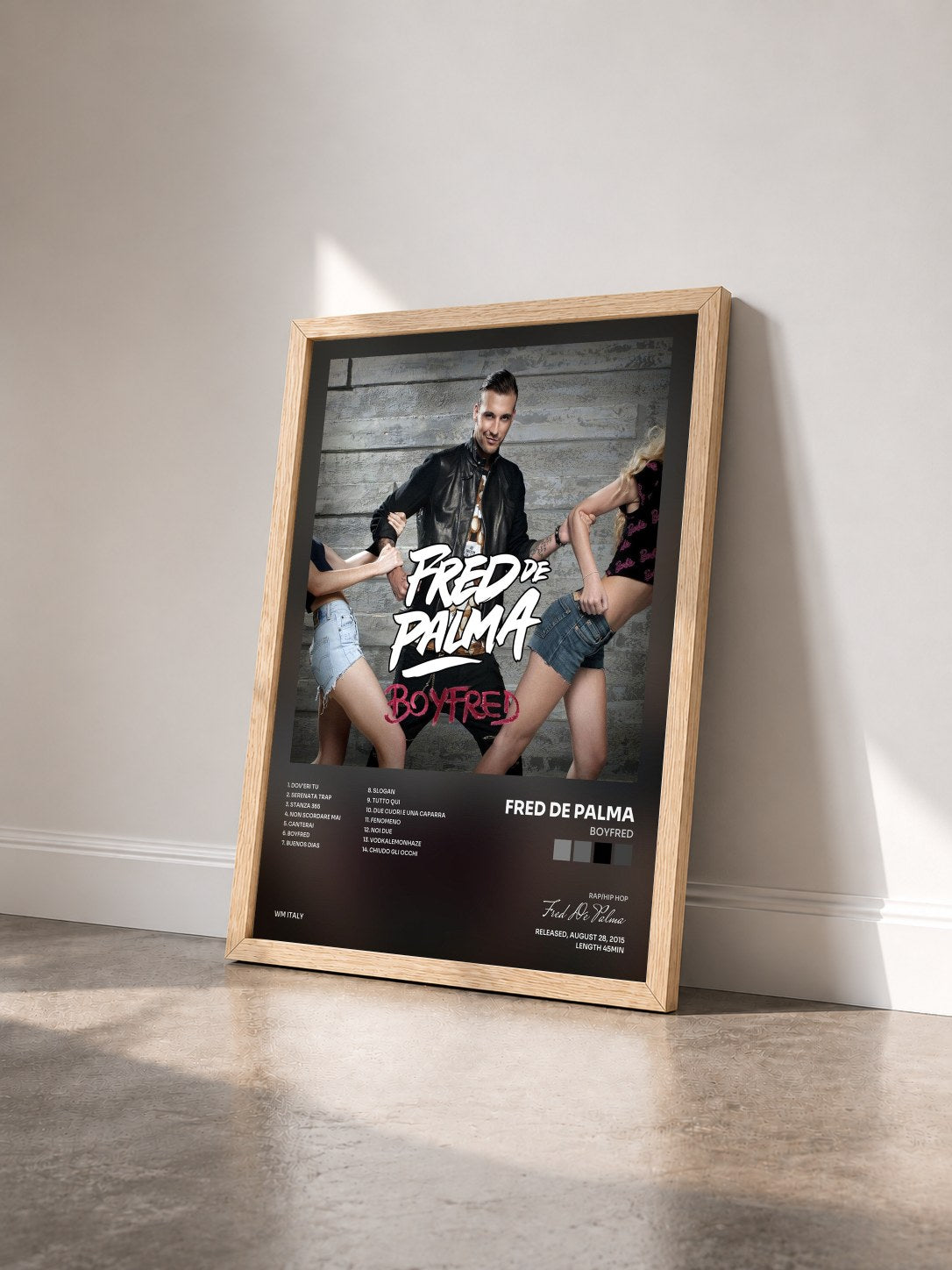 #bois Tableau de l'album BoyFred de Fred De Palma vu de trois quarts, cadre en bois brut