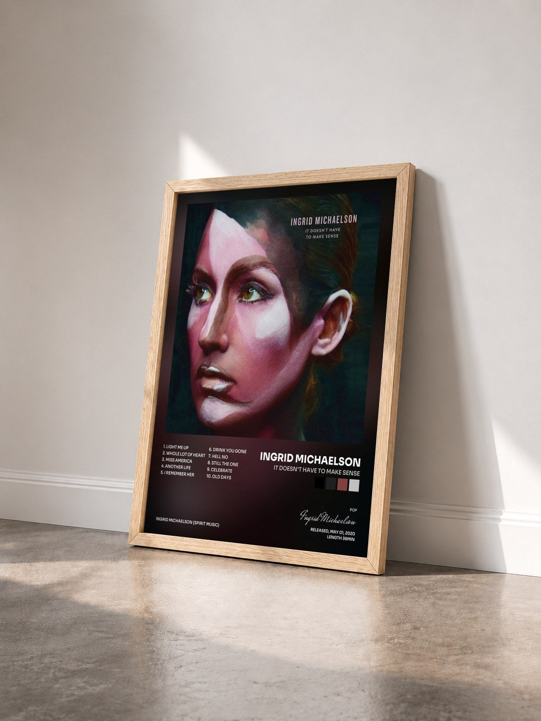 #bois Tableau de l'album It Doesn't Have To Make Sense de Ingrid Michaelson vu de trois quarts, cadre en bois brut