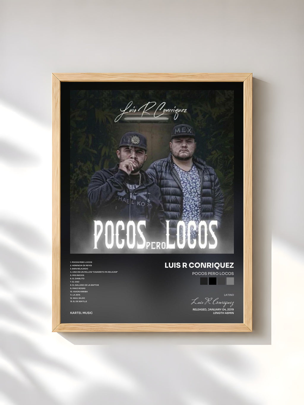 #bois Tableau de l'album Pocos Pero Locos de Luis R Conriquez, cadre en bois brut, imprimé et encadré en France
