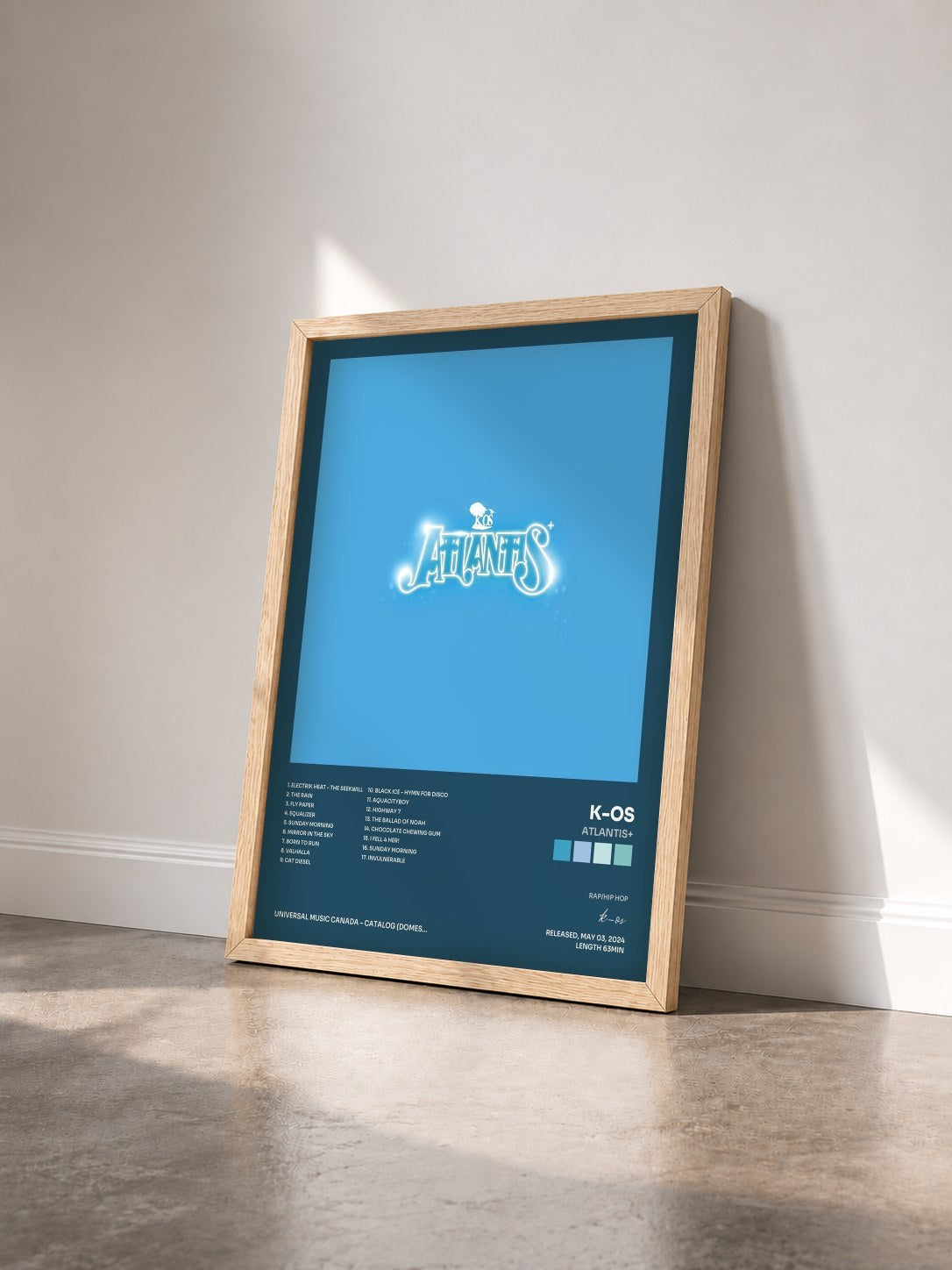 #bois Tableau de l'album Atlantis+ de k-os vu de trois quarts, cadre en bois brut
