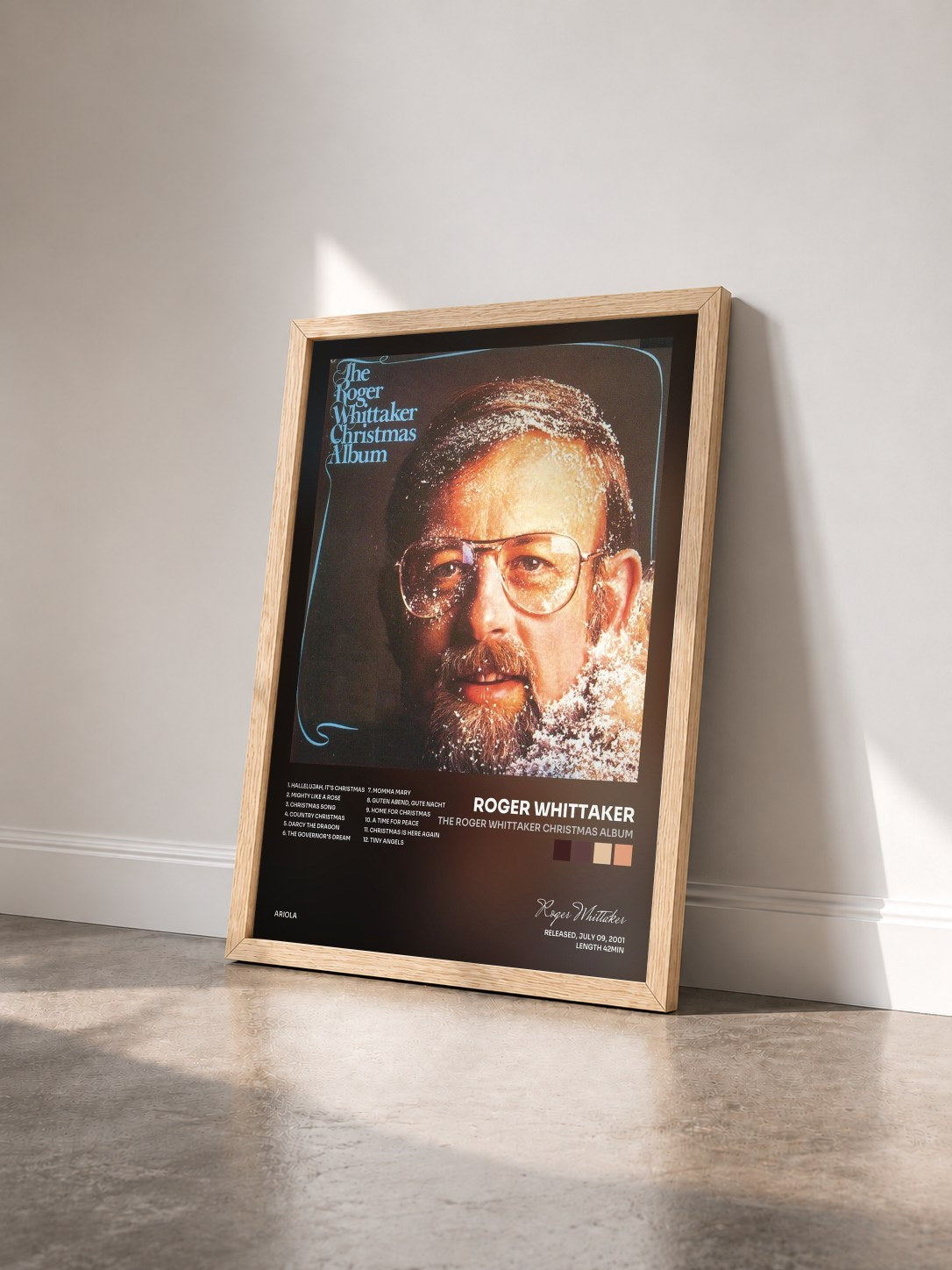 #bois Tableau de l'album The Roger Whittaker Christmas Album de Roger Whittaker vu de trois quarts, cadre en bois brut