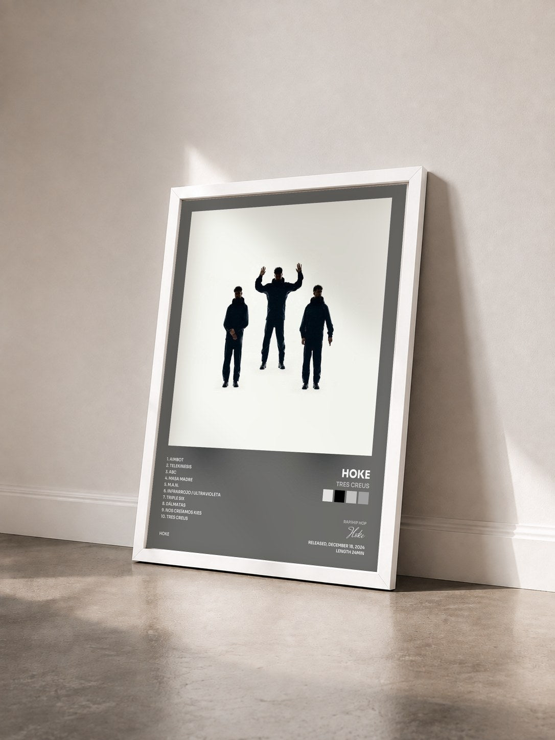 #blanc Tableau de l'album TRES CREUS de Hoke vu de trois quarts, cadre blanc