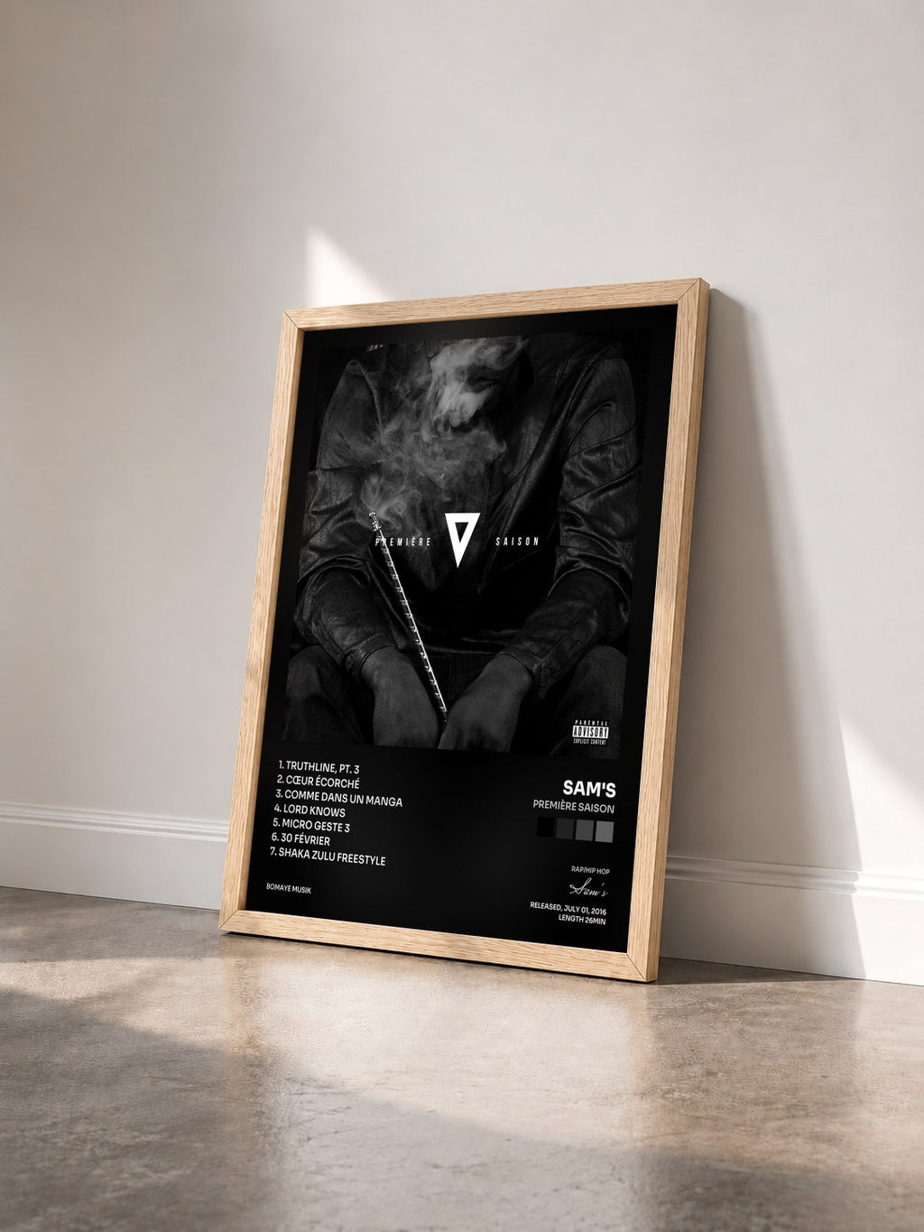 #bois Tableau de l'album Première saison de Sam's vu de trois quarts, cadre en bois brut