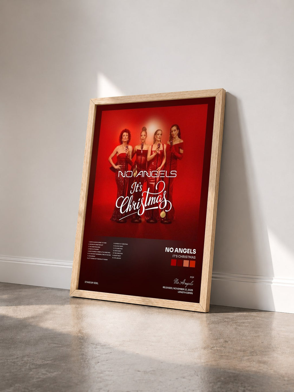 #bois Tableau de l'album It's Christmas de No Angels vu de trois quarts, cadre en bois brut