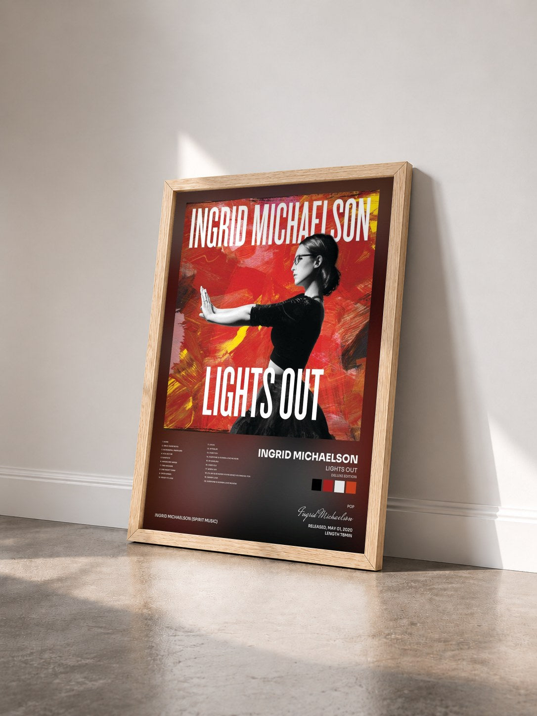 #bois Tableau de l'album Lights Out (Deluxe Edition) de Ingrid Michaelson vu de trois quarts, cadre en bois brut