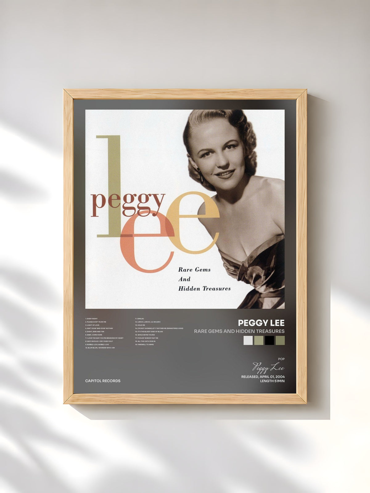 #bois Tableau de l'album Rare Gems And Hidden Treasures de Peggy Lee, cadre en bois brut, imprimé et encadré en France