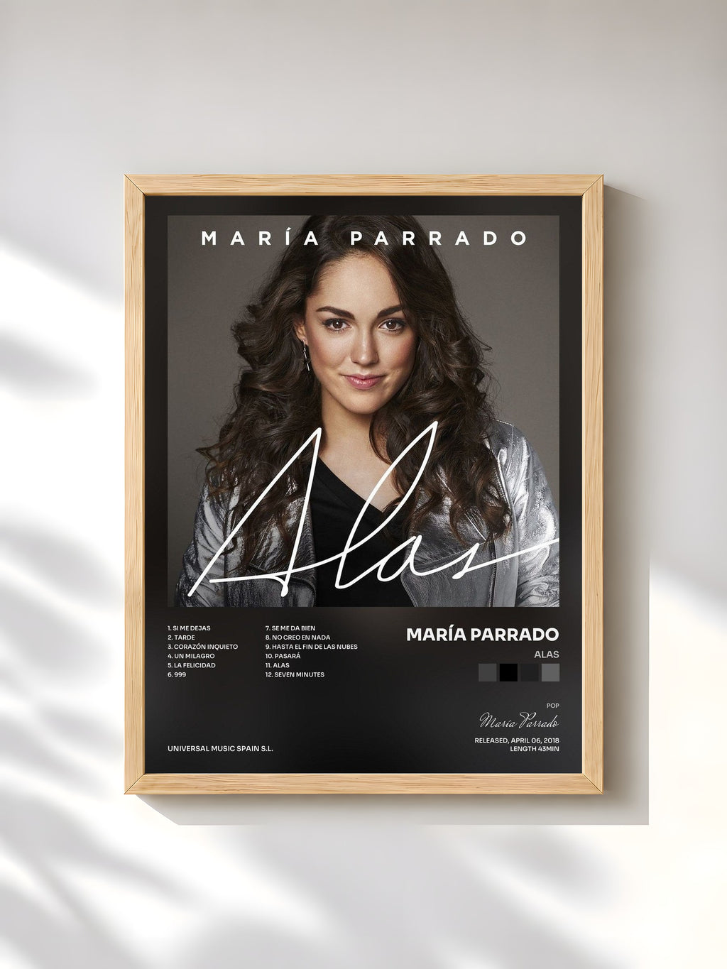 #bois Tableau de l'album Alas de María Parrado, cadre en bois brut, imprimé et encadré en France