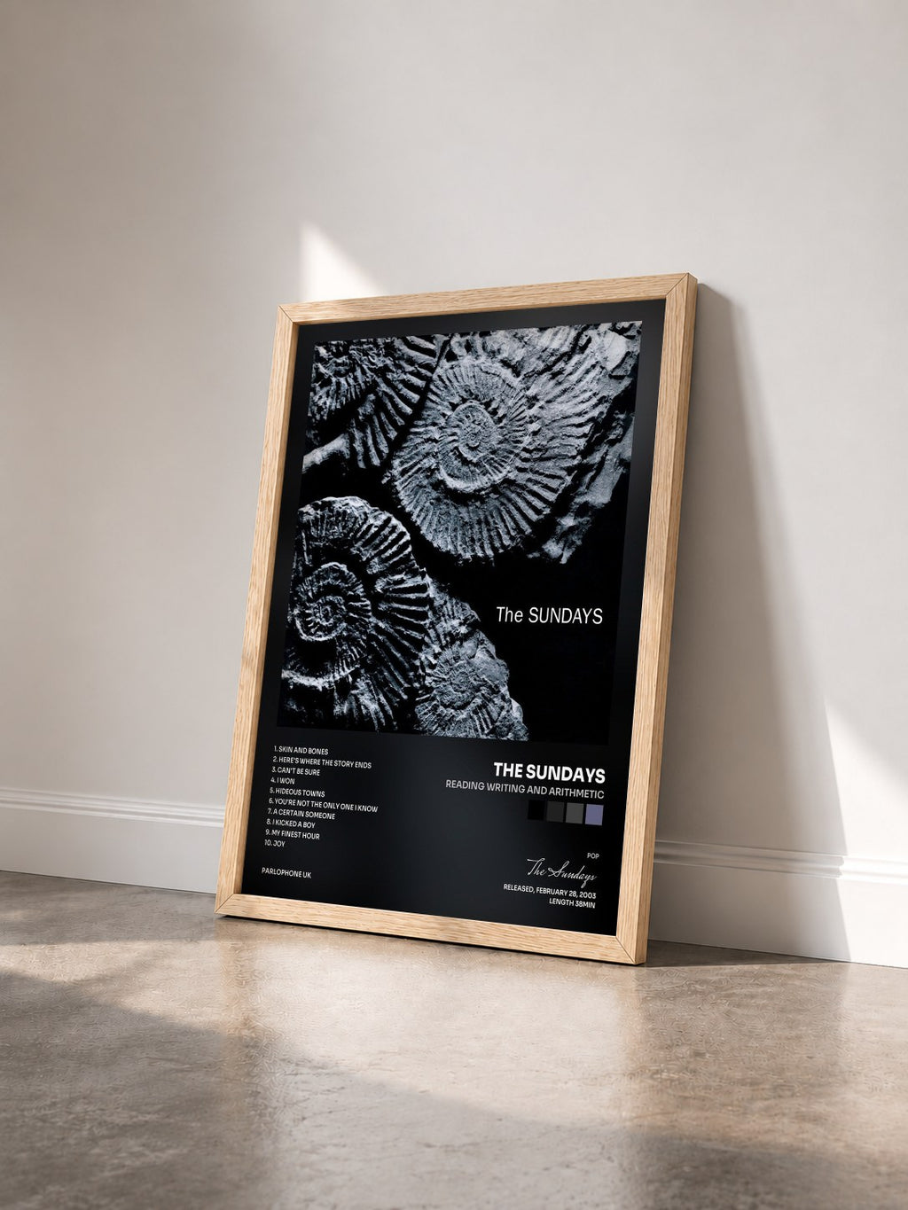 #bois Tableau de l'album Reading Writing And Arithmetic de The Sundays vu de trois quarts, cadre en bois brut