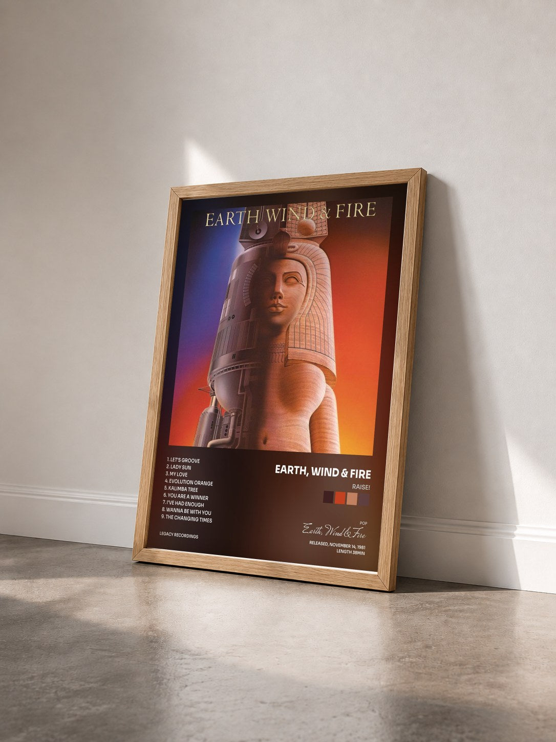 #bois Tableau de l'album Raise! de Earth, Wind & Fire vu de trois quarts, cadre en bois brut