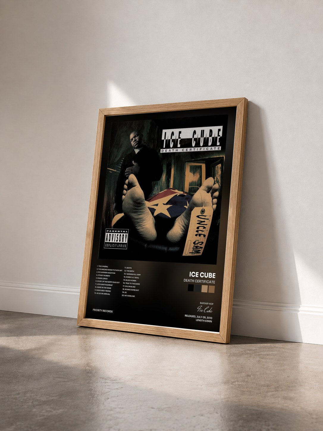 #bois Tableau de l'album Death Certificate de Ice Cube vu de trois quarts, cadre en bois brut