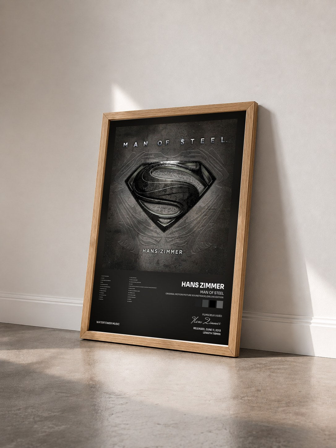 #bois Tableau de l'album Man of Steel (Original Motion Picture Soundtrack) (Deluxe Edition) de Hans Zimmer vu de trois quarts, cadre en bois brut