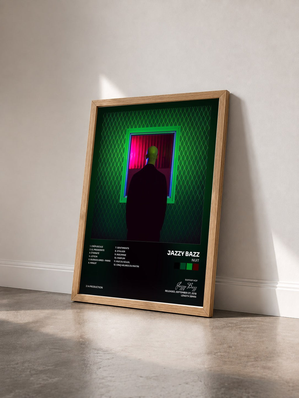 #bois Tableau de l'album Nuit de Jazzy Bazz vu de trois quarts, cadre en bois brut