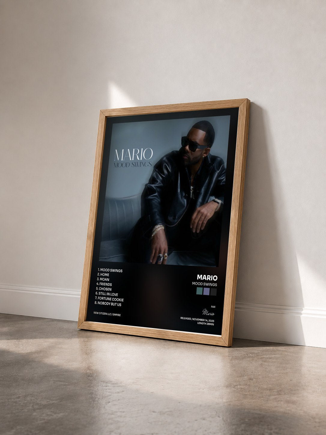 #bois Tableau de l'album Mood Swings de Mario vu de trois quarts, cadre en bois brut