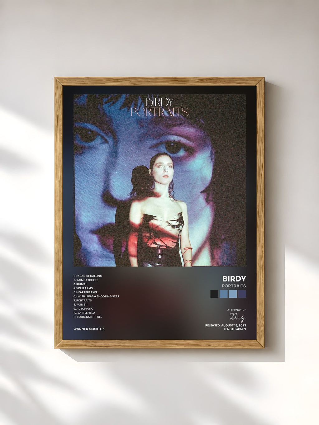 #bois Tableau de l'album Portraits de Birdy, cadre en bois brut, imprimé et encadré en France