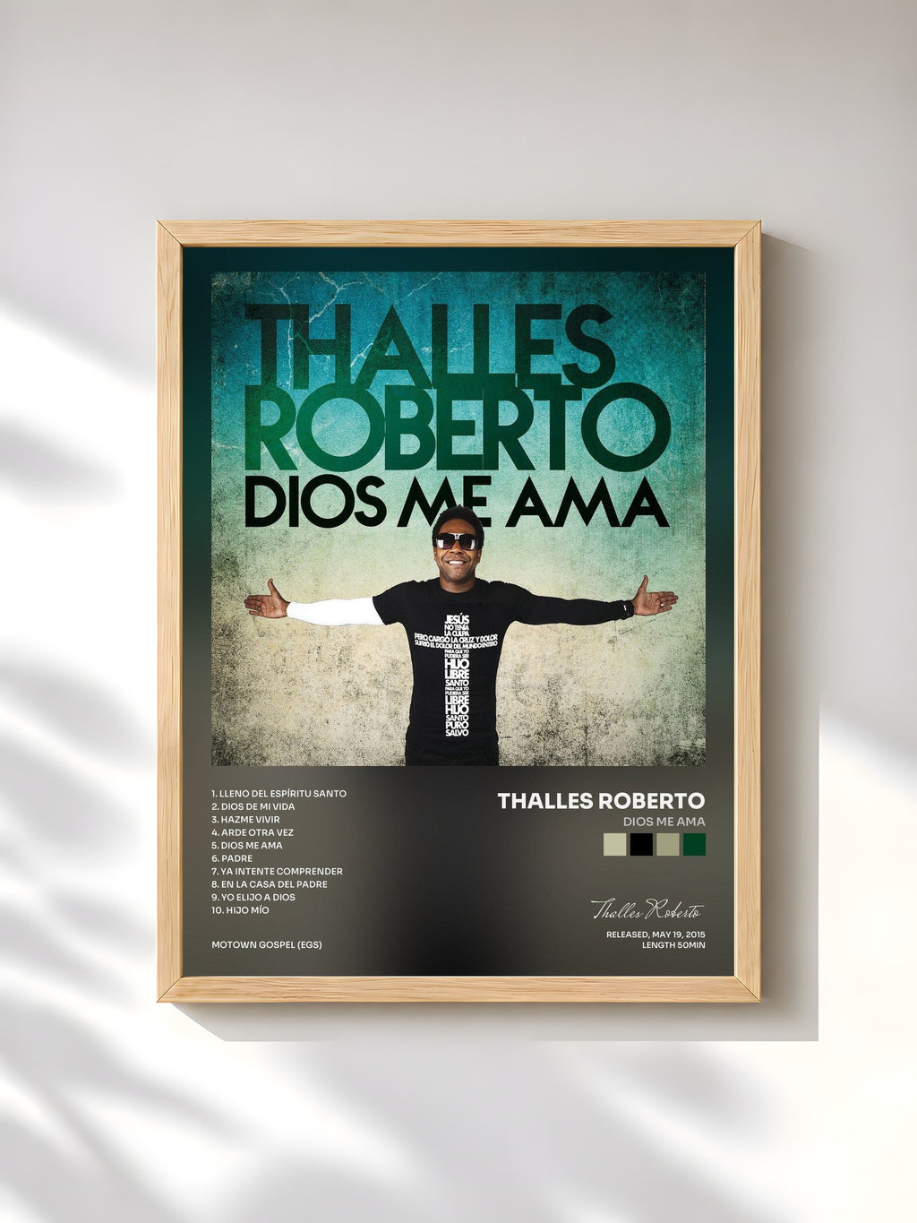 #bois Tableau de l'album Dios Me Ama de Thalles Roberto, cadre en bois brut, imprimé et encadré en France