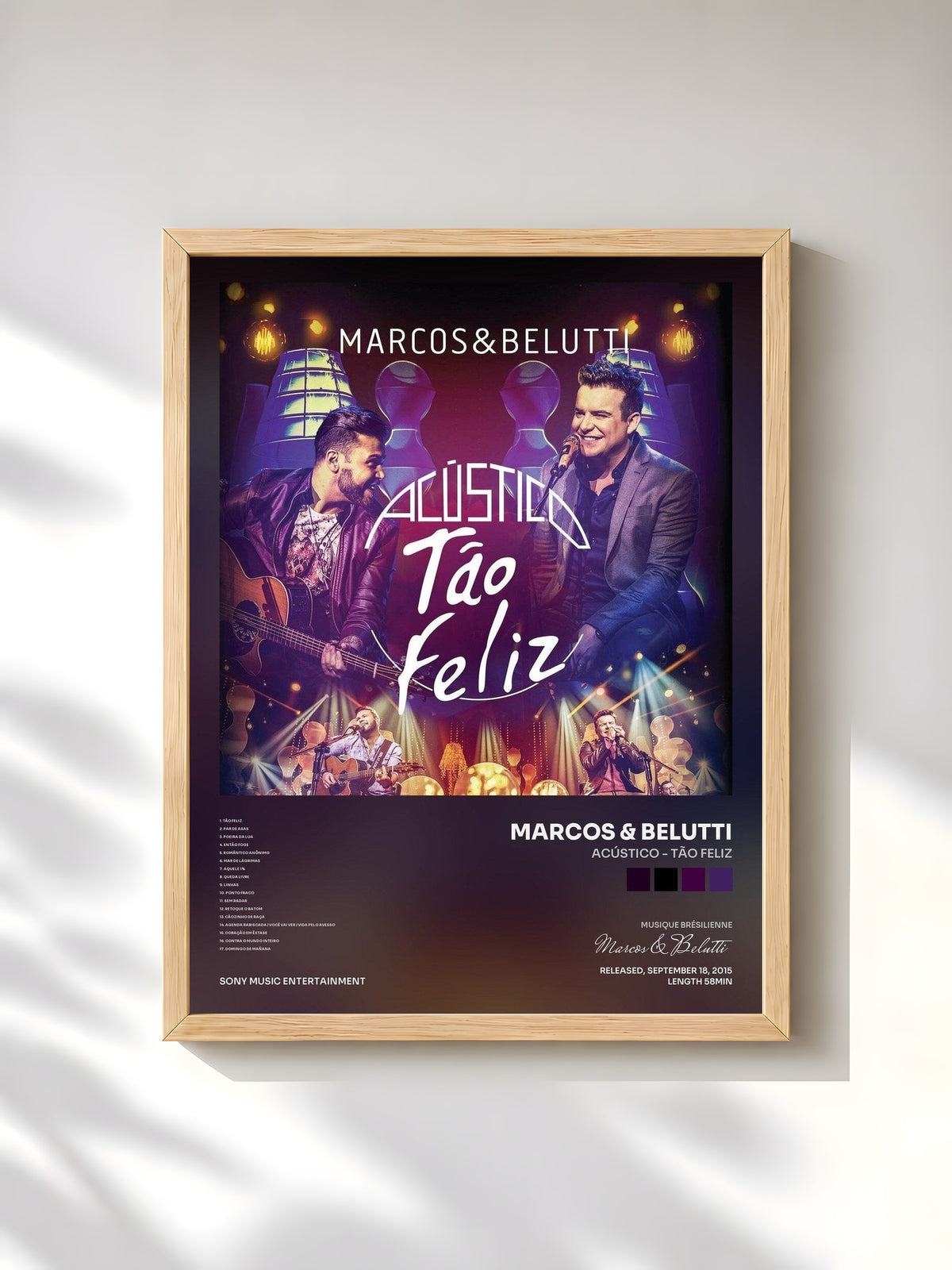 #bois Tableau de l'album Acústico - Tão Feliz de Marcos & Belutti, cadre en bois brut, imprimé et encadré en France