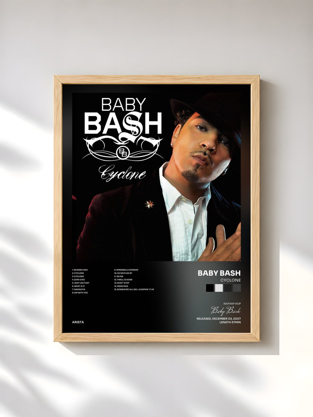 #bois Tableau de l'album Cyclone de Baby Bash, cadre en bois brut, imprimé et encadré en France