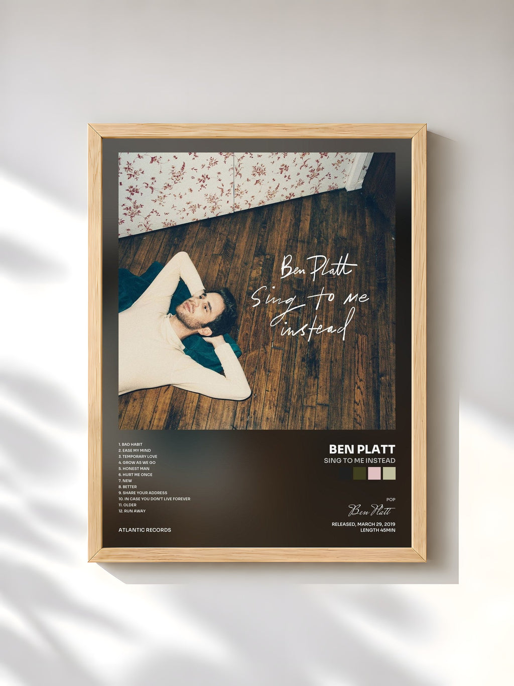 #bois Tableau de l'album Sing To Me Instead de Ben Platt, cadre en bois brut, imprimé et encadré en France