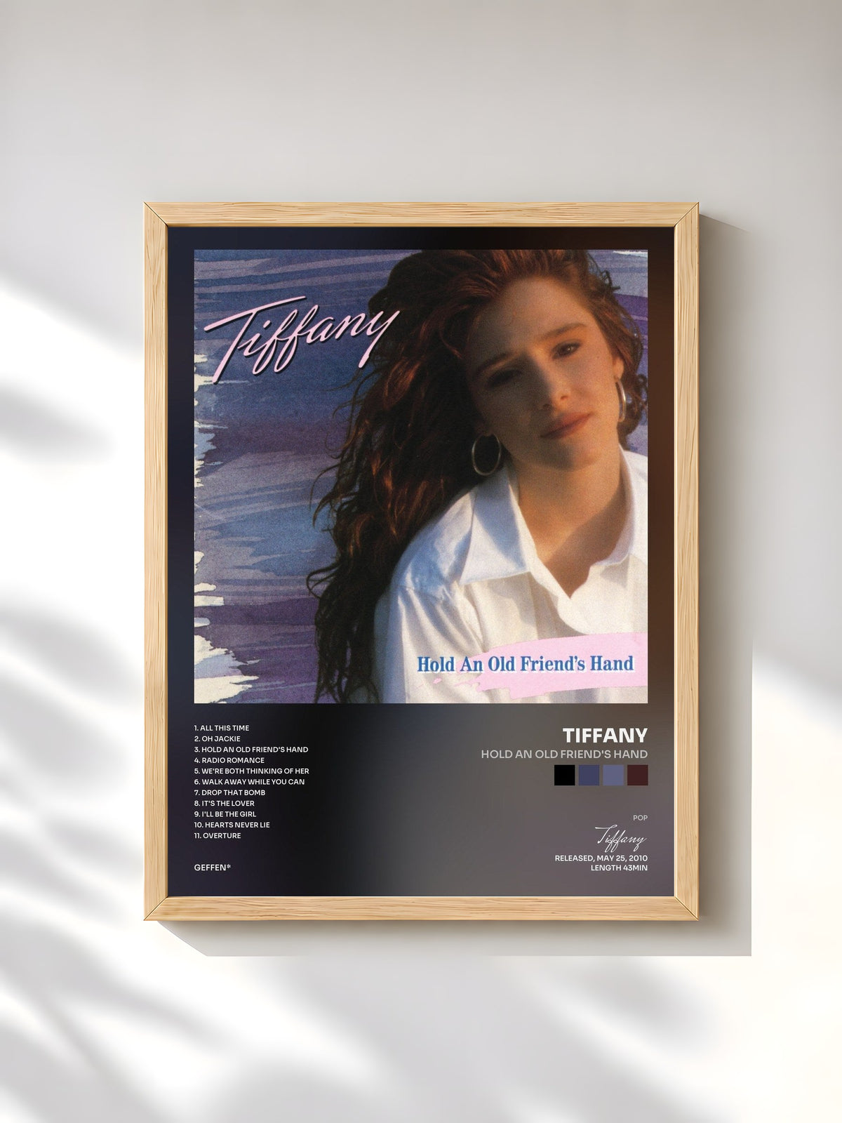 #bois Tableau de l'album Hold An Old Friend's Hand de Tiffany, cadre en bois brut, imprimé et encadré en France