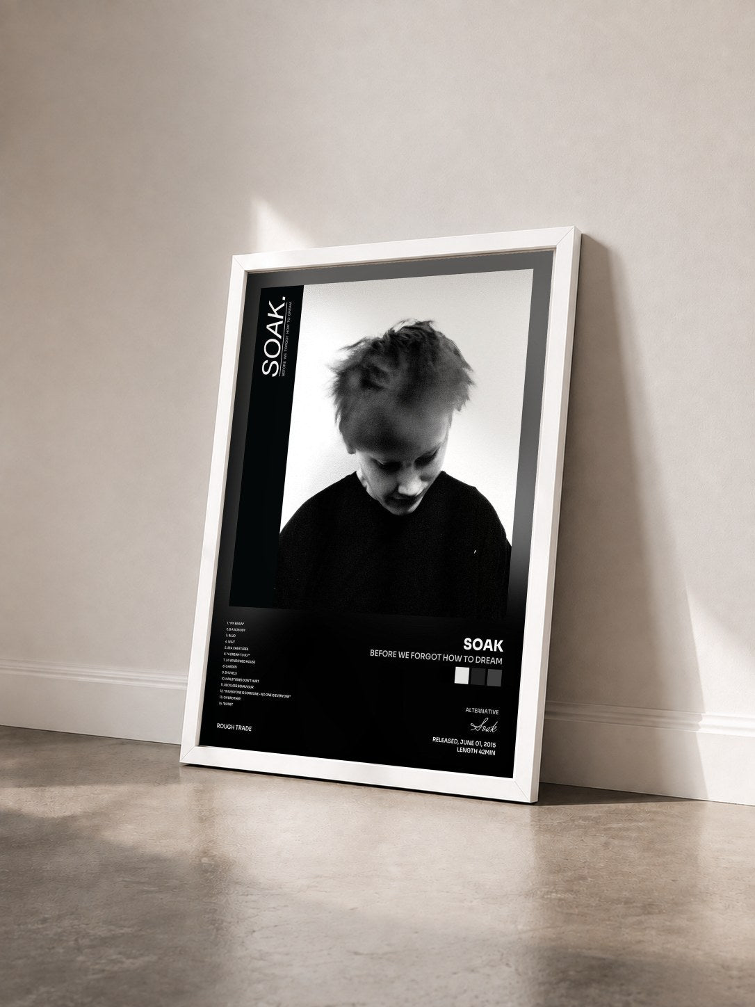 #blanc Tableau de l'album Before We Forgot How To Dream de Soak vu de trois quarts, cadre blanc