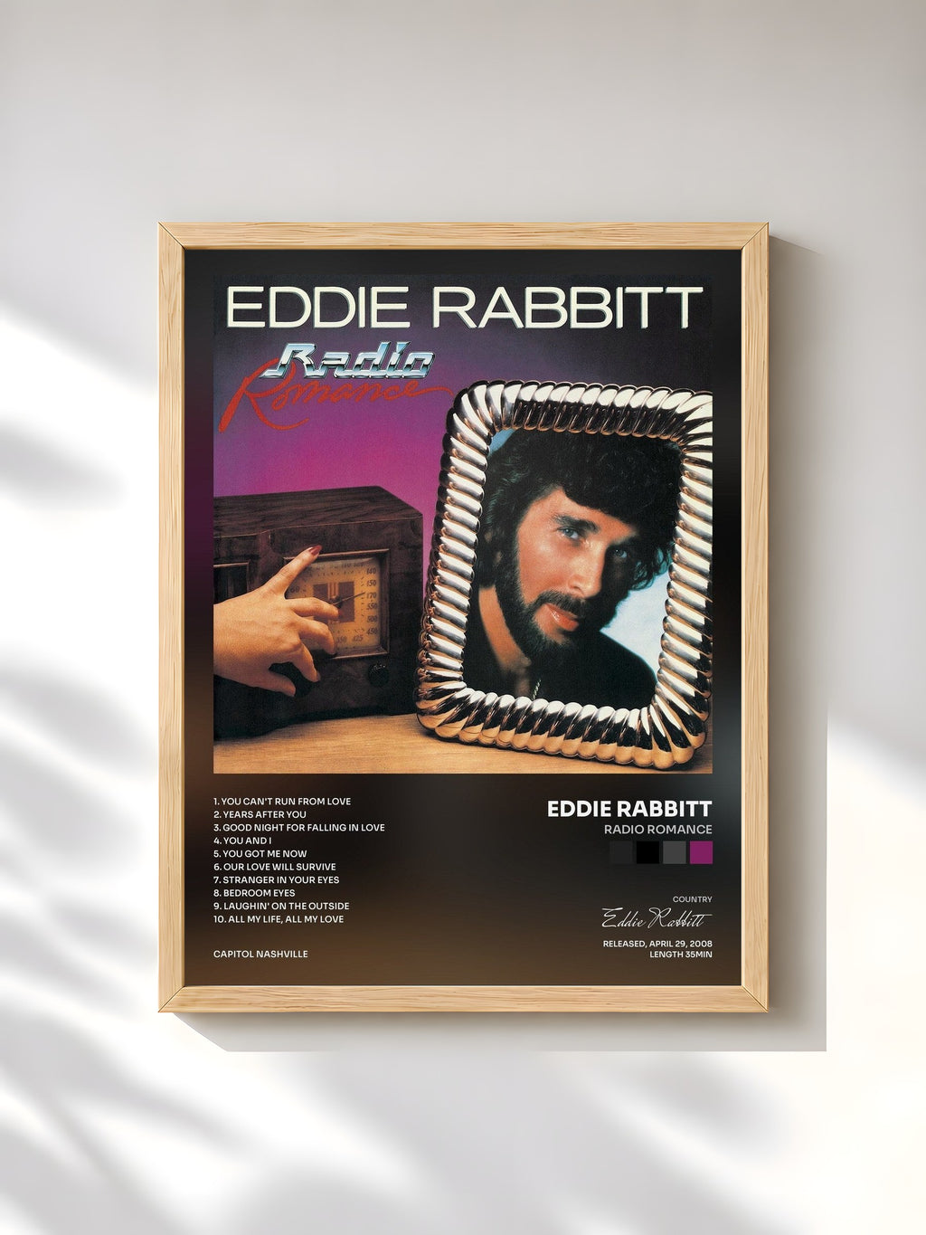 #bois Tableau de l'album Radio Romance de Eddie Rabbitt, cadre en bois brut, imprimé et encadré en France