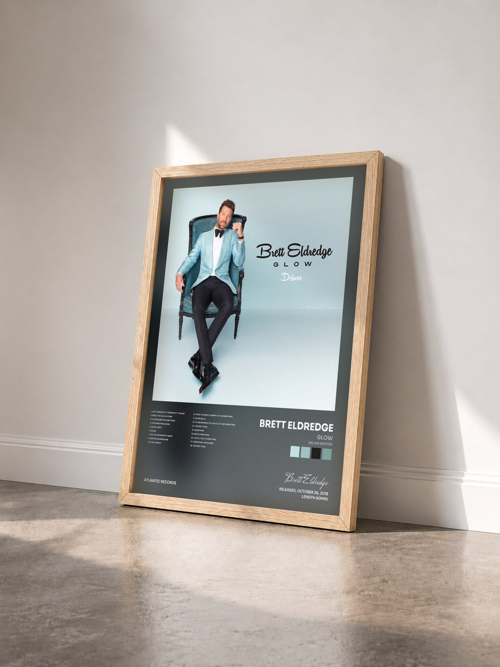 #bois Tableau de l'album Glow (Deluxe Edition) de Brett Eldredge vu de trois quarts, cadre en bois brut