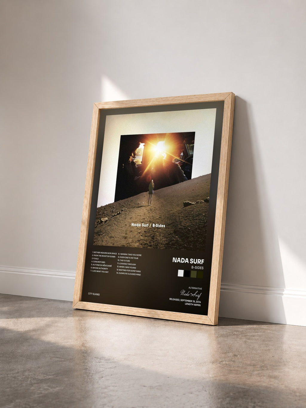 #bois Tableau de l'album B-Sides de Nada Surf vu de trois quarts, cadre en bois brut