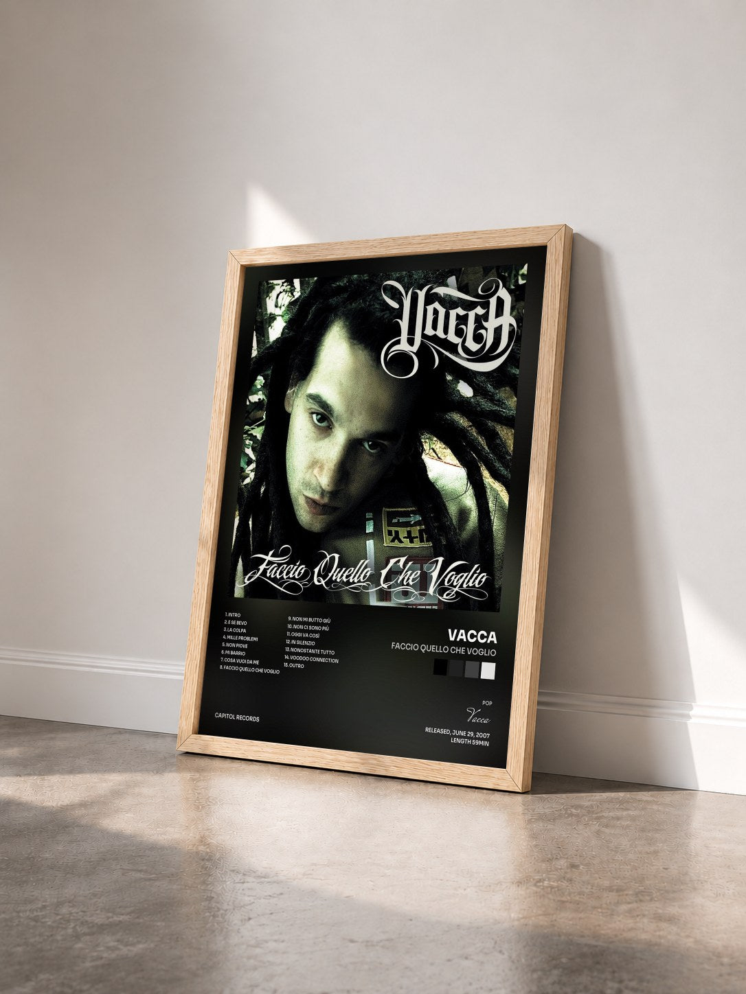 #bois Tableau de l'album Faccio Quello Che Voglio de Vacca vu de trois quarts, cadre en bois brut