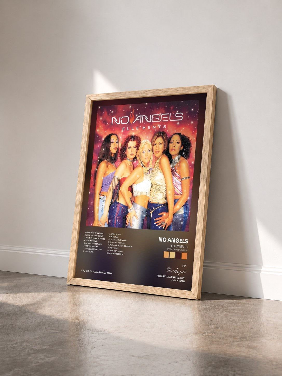 #bois Tableau de l'album Elle'ments (Special Winter Edition) de No Angels vu de trois quarts, cadre en bois brut