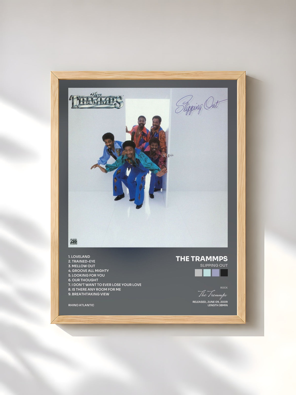 #bois Tableau de l'album Slipping Out de The Trammps, cadre en bois brut, imprimé et encadré en France