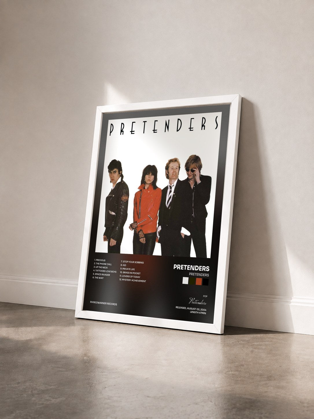 #blanc Tableau de l'album Pretenders de Pretenders vu de trois quarts, cadre blanc