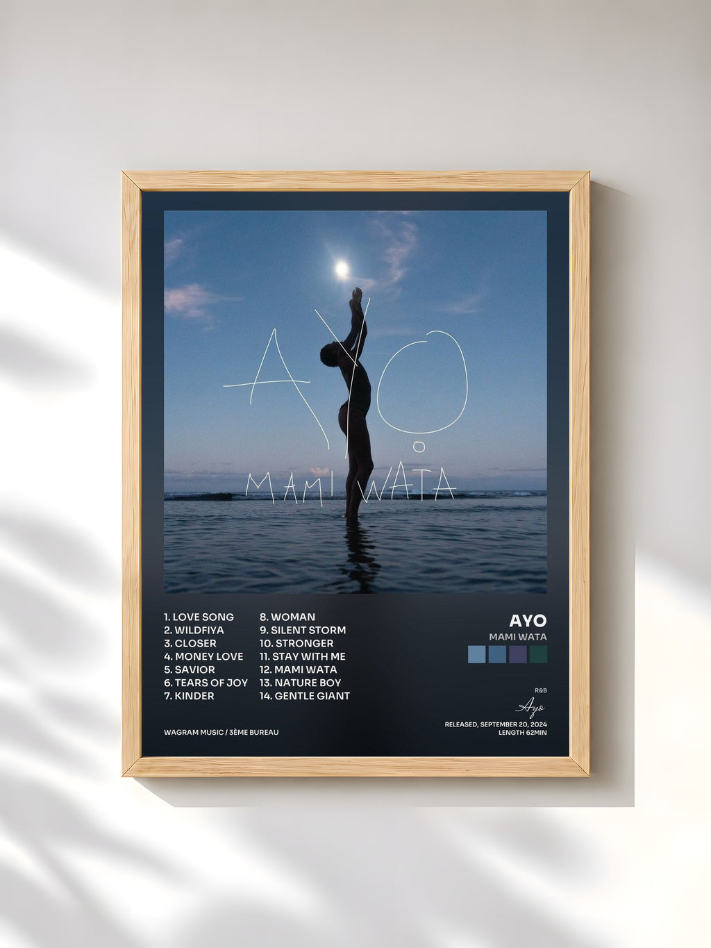 #bois Tableau de l'album Mami Wata de Ayo, cadre en bois brut, imprimé et encadré en France