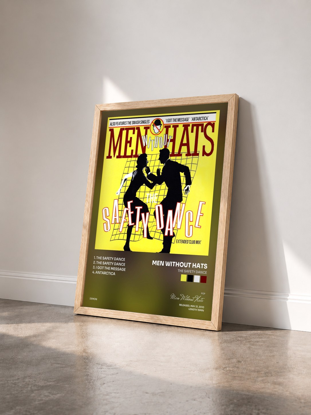 #bois Tableau de l'album The Safety Dance de Men Without Hats vu de trois quarts, cadre en bois brut