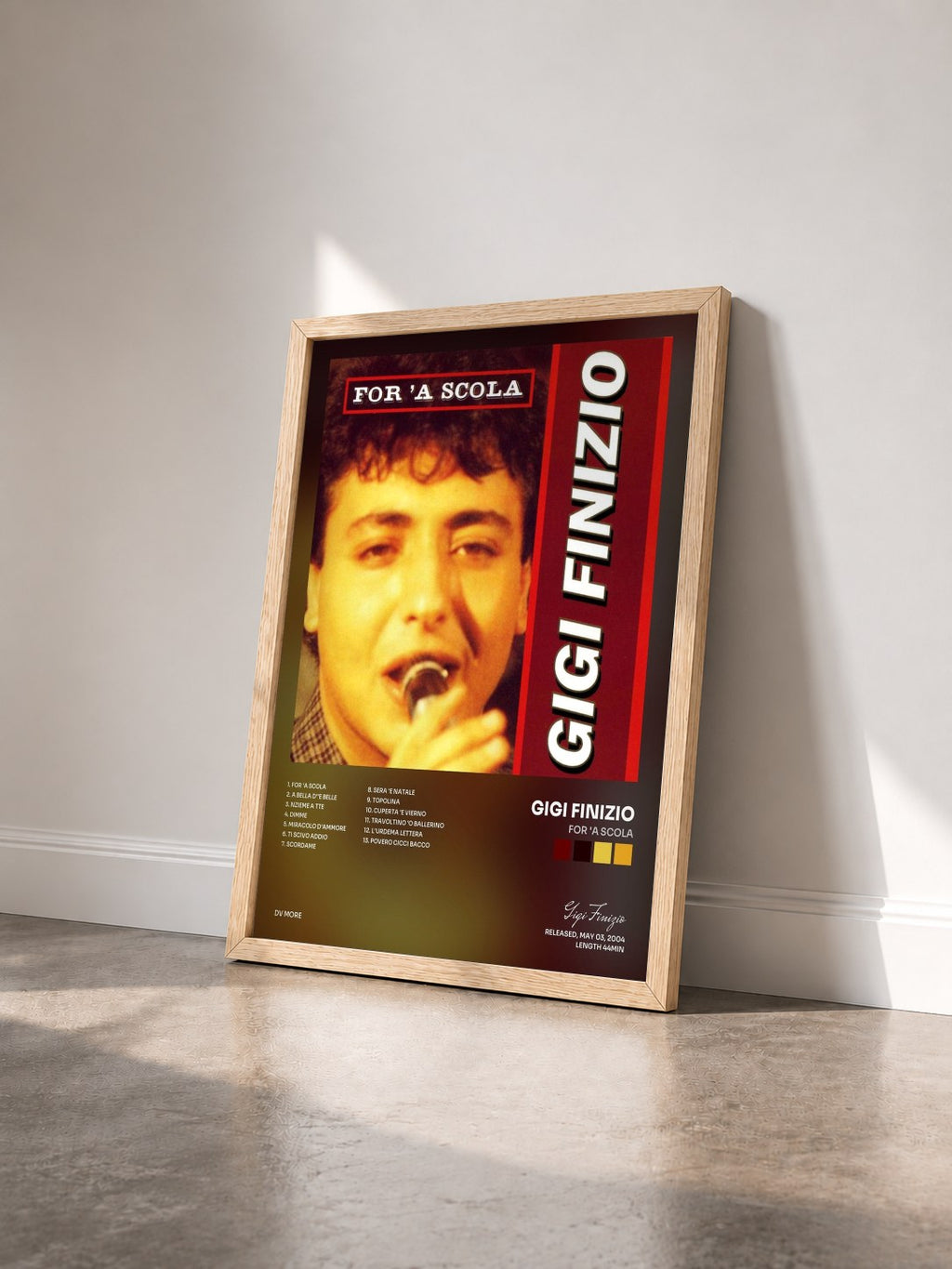 #bois Tableau de l'album For 'a scola de Gigi Finizio vu de trois quarts, cadre en bois brut