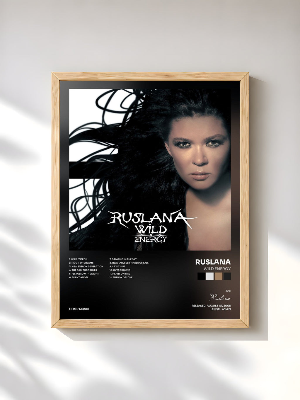 #bois Tableau de l'album Wild Energy de Ruslana, cadre en bois brut, imprimé et encadré en France