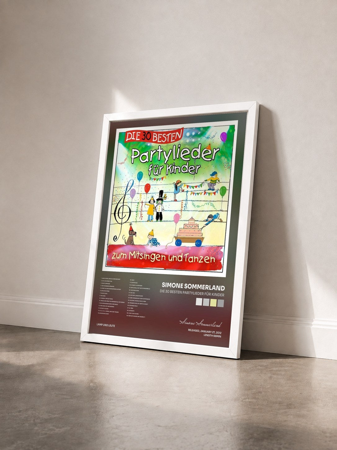 #blanc Tableau de l'album Die 30 besten Partylieder für Kinder de Simone Sommerland vu de trois quarts, cadre blanc