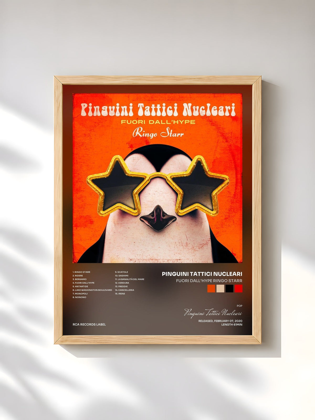#bois Tableau de l'album Fuori dall'Hype Ringo Starr de Pinguini Tattici Nucleari, cadre en bois brut, imprimé et encadré en France
