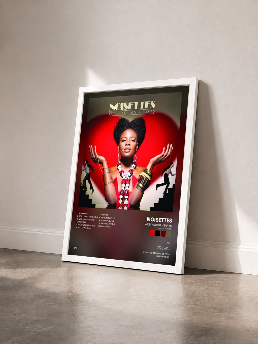 #blanc Tableau de l'album Wild Young Hearts (Digital version) de Noisettes vu de trois quarts, cadre blanc