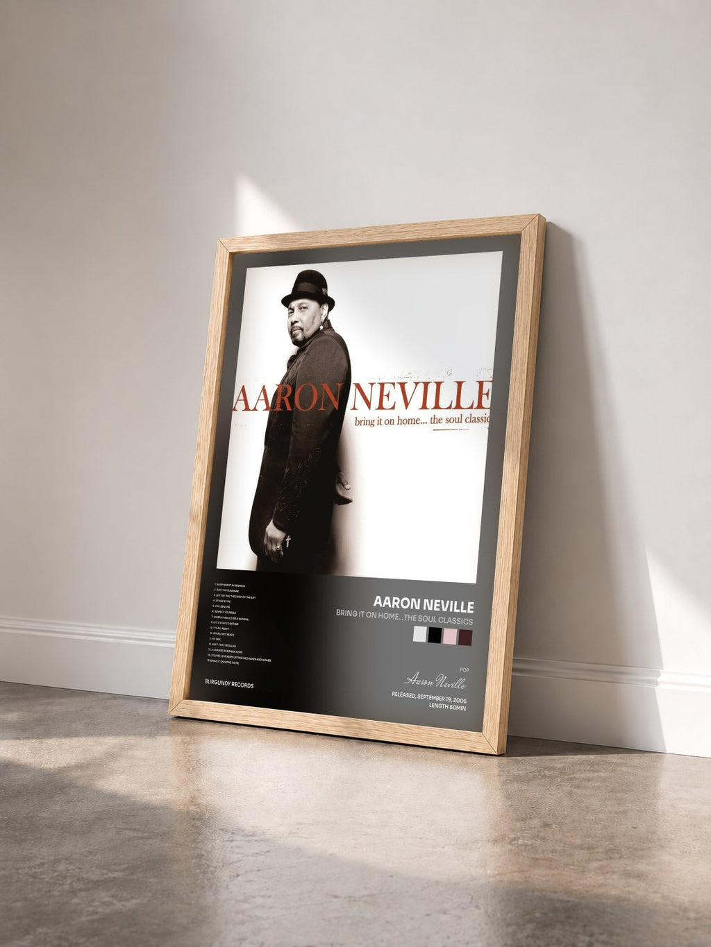 #bois Tableau de l'album Bring It On Home...The Soul Classics de Aaron Neville vu de trois quarts, cadre en bois brut