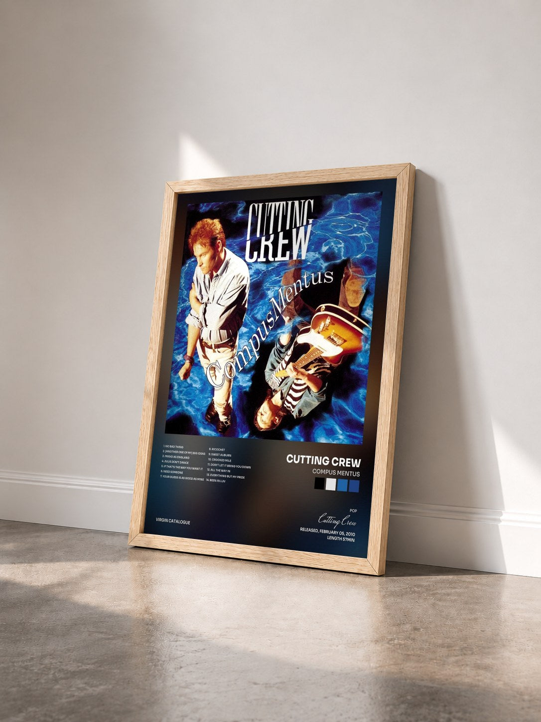 #bois Tableau de l'album Compus Mentus de Cutting Crew vu de trois quarts, cadre en bois brut