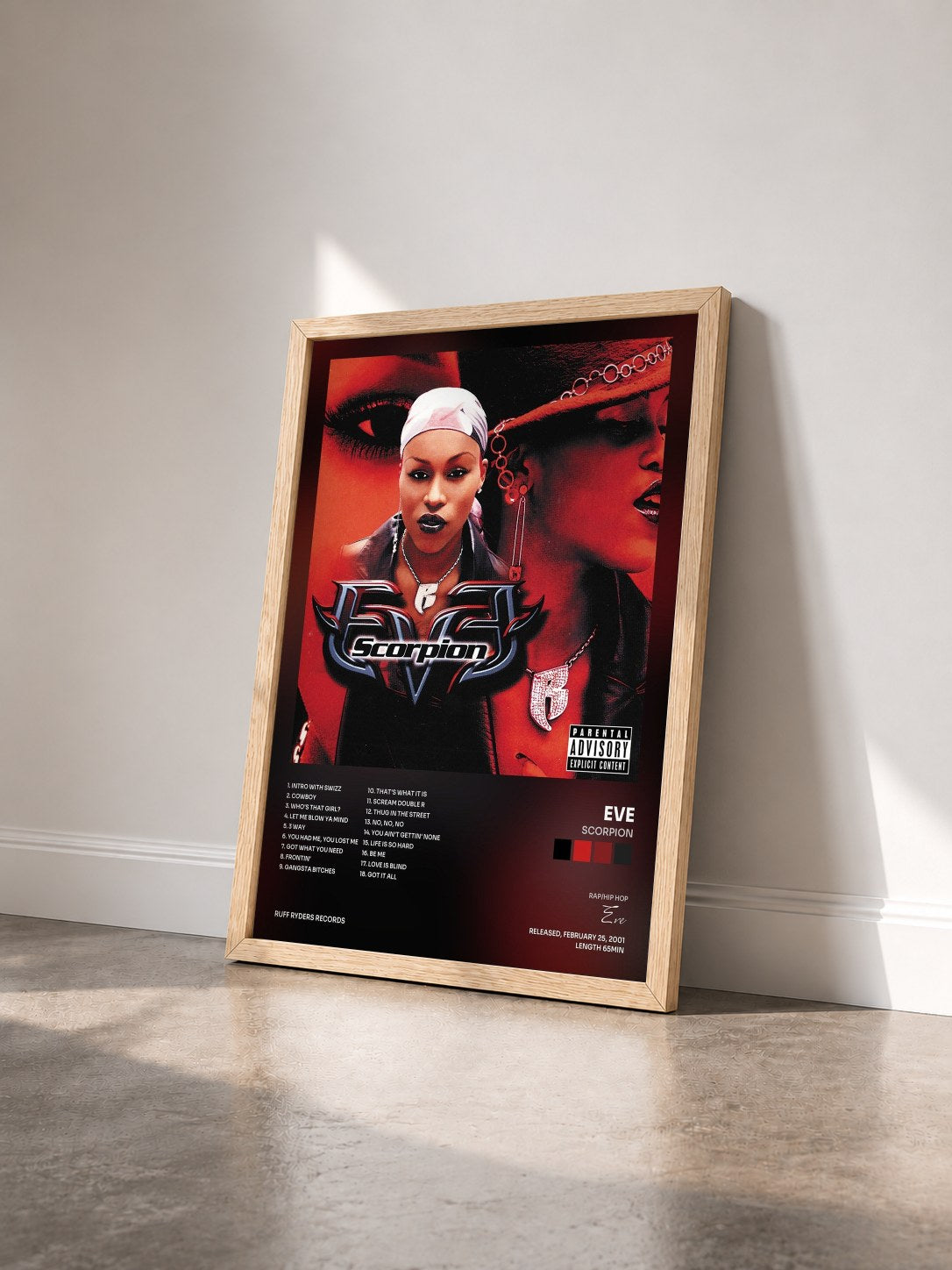 #bois Tableau de l'album Scorpion de Eve vu de trois quarts, cadre en bois brut